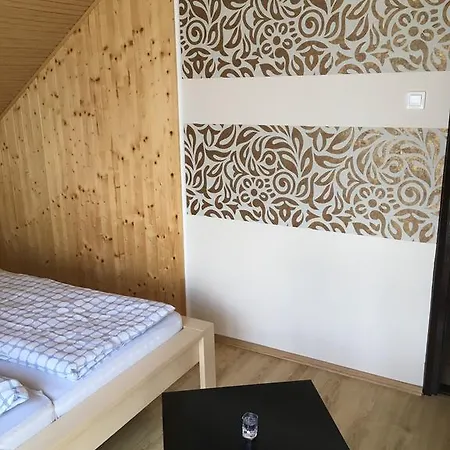 Relax Apartman Апартаменты